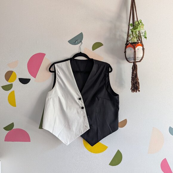 Colourblock Vest - Picture 2 of 4